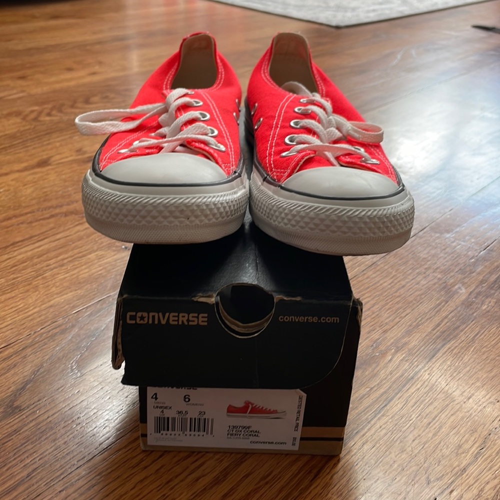 Converse brand new sneakers